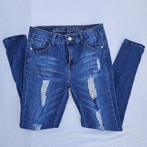 Blue Republic Jeans distressed medium wash jeans size 5